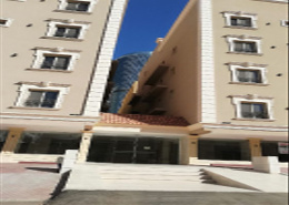 شقة جديدة مكيفة للايجار مع الكهرباء بحي البغدادية