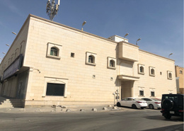 فلل يوجد درج صالة للبيع في حي الخليج تطبيق عقار