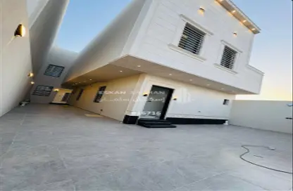 Villa - 7 Bedrooms - 5 Bathrooms for sale in ريحه - At Taif - Makkah Al Mukarramah