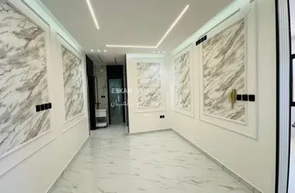 Apartment - 3 Bedrooms - 2 Bathrooms for sale in الواسط - امارة منطقة مكة المكرمة - الطائف - Makkah Al Mukarramah