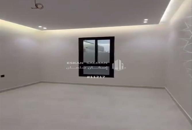 247007 - Property Image 3