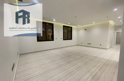 شقة - 3 غرف نوم - 3 حمامات للايجار في حي الرمال - شرق الرياض - الرياض