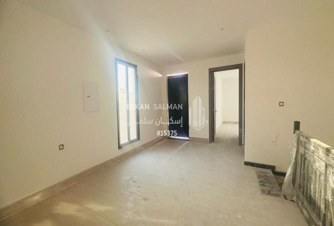 254629 - Property Image 3