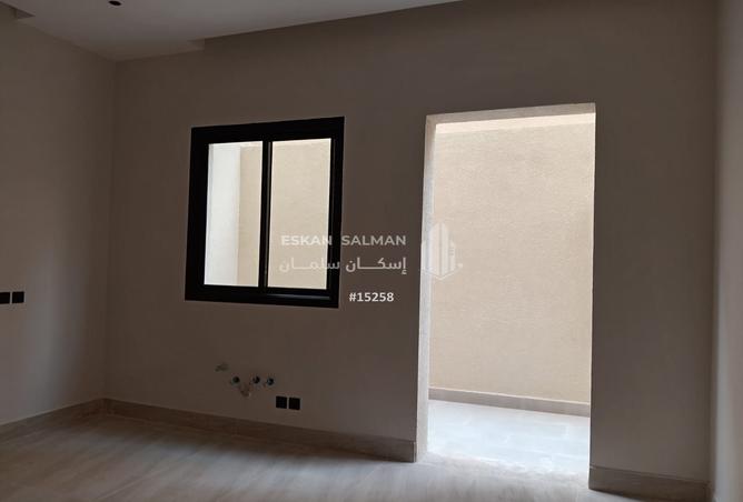 254707 - Property Image 3