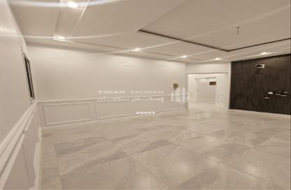 Apartment - 5 Bedrooms - 3 Bathrooms for sale in Al Muhammadiyah - Makah Almukaramuh - Makkah Al Mukarramah