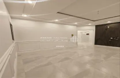 Apartment - 5 Bedrooms - 3 Bathrooms for sale in Al Muhammadiyah - Makah Almukaramuh - Makkah Al Mukarramah