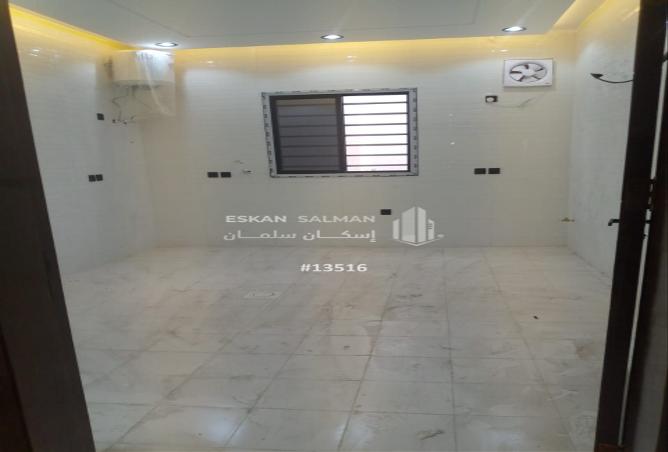 251377 - Property Image 2