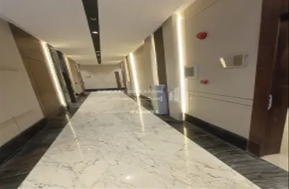 Apartment - 3 Bedrooms - 3 Bathrooms for sale in Al Munisiyah - Riyadh - Ar Riyadh