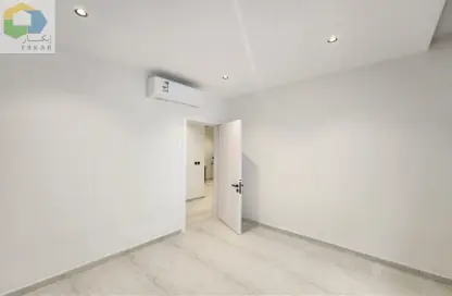 Full Floor - 3 Bedrooms - 4 Bathrooms for rent in Al Murjan - Riyadh - Ar Riyadh
