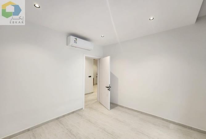 256133 - Property Main Image