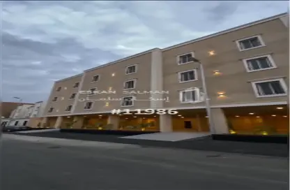Apartment - 5 Bedrooms - 3 Bathrooms for sale in Ghirnatah - Khamis Mushayt - Asir