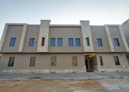 Apartment - 2 bedrooms - 3 bathrooms for للبيع in Al Qadisiyah - East Riyadh - Ar Riyadh