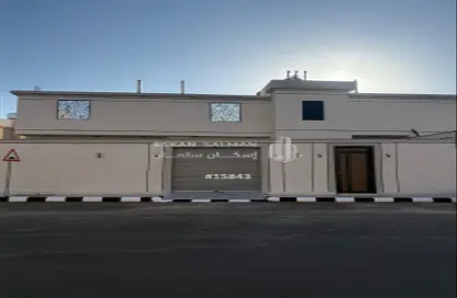 Full Floor - 5 Bedrooms - 4 Bathrooms for sale in As Sikkah Al Hadid - Madinah - Al Madinah Al Munawwarah
