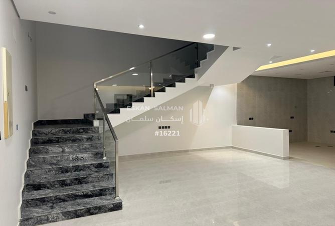 256364 - Property Image 2