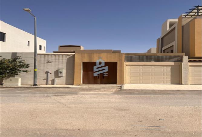 253170 - Property Image 2