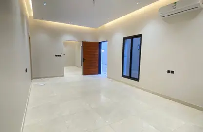 Full Floor - 3 Bedrooms - 3 Bathrooms for rent in Al Khalij - Riyadh - Ar Riyadh