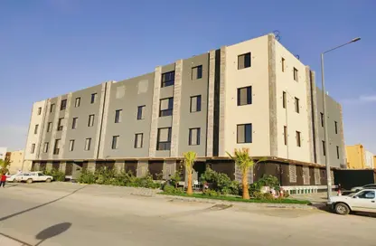 Apartment - 3 Bedrooms - 3 Bathrooms for sale in Al Munisiyah - Riyadh - Ar Riyadh