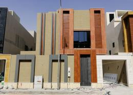 فيلا - 5 غرف نوم - 4 حمامات for للبيع in حي المونسية - شرق الرياض - الرياض