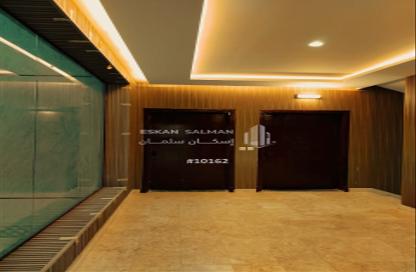 Apartment - 5 Bedrooms - 3 Bathrooms for sale in Ar Rawabi - Madinah - Al Madinah Al Munawwarah