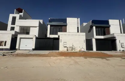 Villa - 5 Bedrooms - 7+ Bathrooms for sale in Ar Rimal - Riyadh - Ar Riyadh