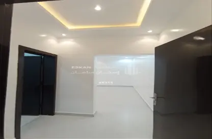 Apartment - 4 Bedrooms - 3 Bathrooms for sale in Al Tadamun - Khamis Mushayt - Asir