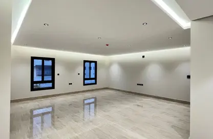 Apartment - 3 Bedrooms - 3 Bathrooms for rent in Al Munisiyah - Riyadh - Ar Riyadh
