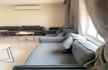 استراحة - غرفة نوم - 2 حمامات للايجار في الرمال - الرياض - الرياض