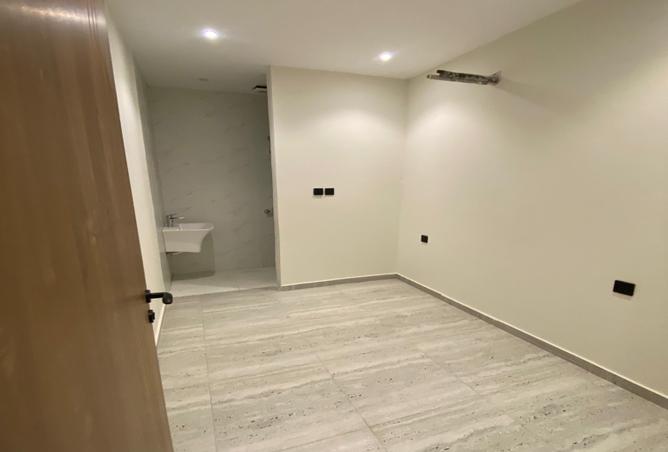 257327 - Property Image 3