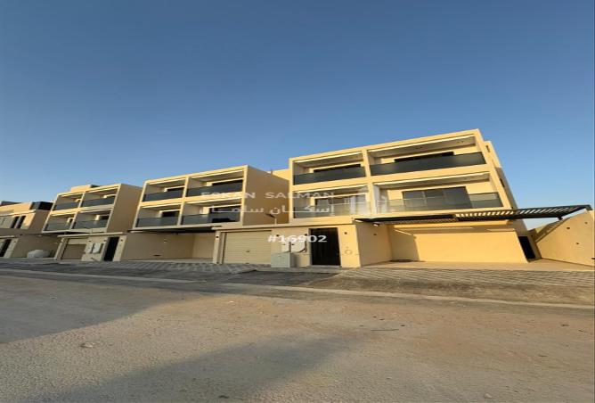 257318 - Property Image 2