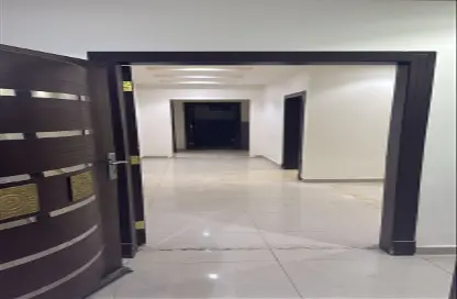 شقة - 3 غرف نوم - 2 حمامات للايجار في المونسية - الرياض - الرياض