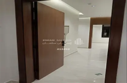 شقة - 5 غرف نوم - 4 حمامات للبيع في ظهرة لبن - الرياض - الرياض