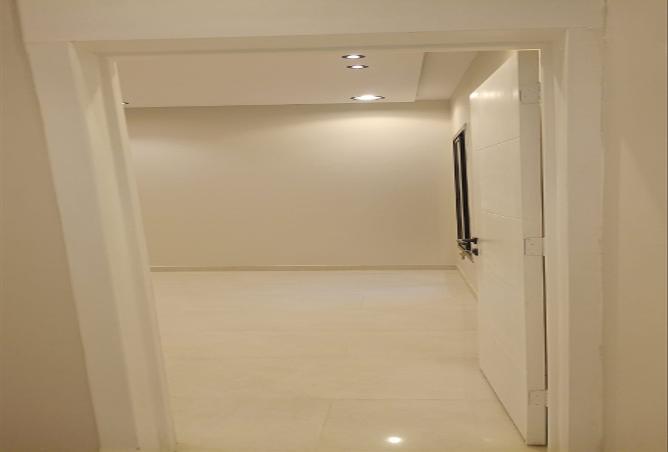 258639 - Property Image 3