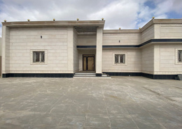 Villa - 5 bedrooms - 5 bathrooms for للبيع in Abu Arish - Jazan