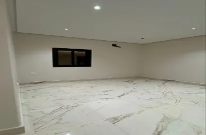 Apartment - 4 Bedrooms - 5 Bathrooms for rent in Al Qirawan - Riyadh - Ar Riyadh