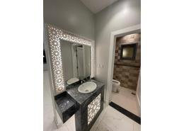 Villa - 5 bedrooms - 4 bathrooms for للبيع in Al Hamadaniyah - Jeddah - Makkah Al Mukarramah