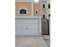 Apartment - 5 bedrooms - 4 bathrooms for للايجار in Ar Raid - West Riyadh - Ar Riyadh