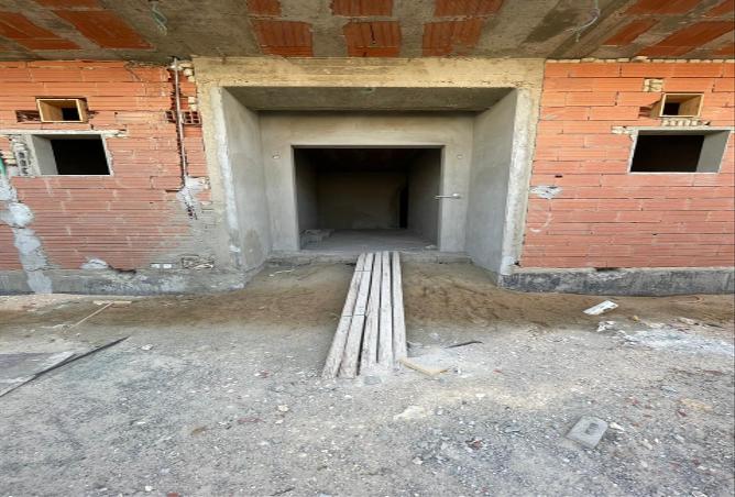 258075 - Property Image 2