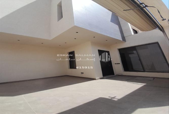 255639 - Property Image 3