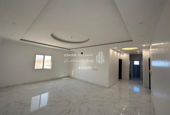 245427 - Property Image 2