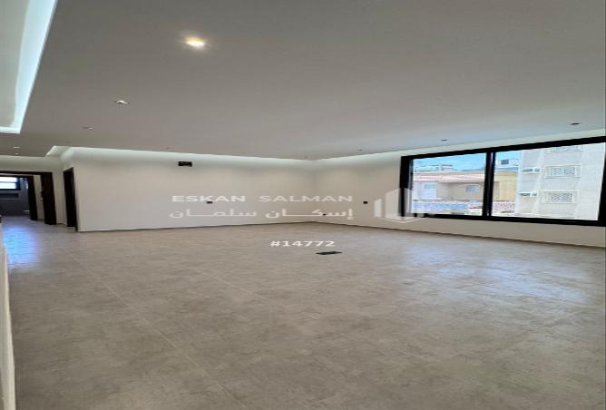253811 - Property Image 2