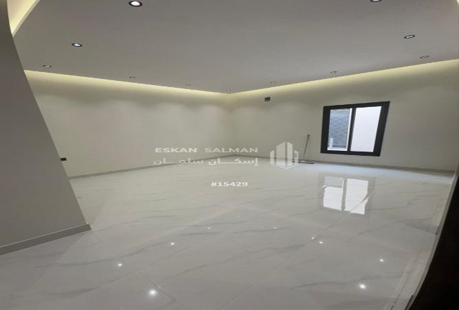 254692 - Property Image 2