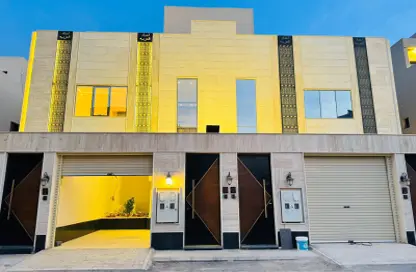 Full Floor - 4 Bedrooms - 5 Bathrooms for sale in Ar Rimal - Riyadh - Ar Riyadh