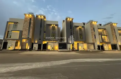 Full Floor - 6 Bedrooms - 4 Bathrooms for sale in Al Zuhur - Abha - Asir