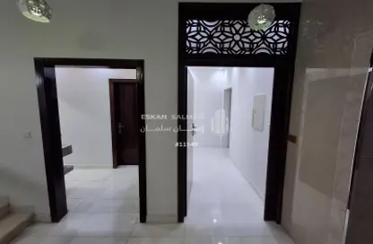 Apartment - 5 Bedrooms - 3 Bathrooms for sale in Sultanah - Abha - Asir