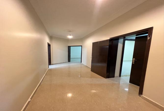 256327 - Property Image 2