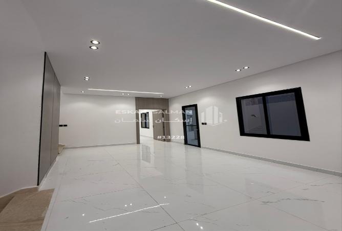 250875 - Property Image 2