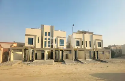 Villa - 4 Bedrooms - 5 Bathrooms for sale in Dahiyat Al Malik Fahd - Ad Dammam - Eastern