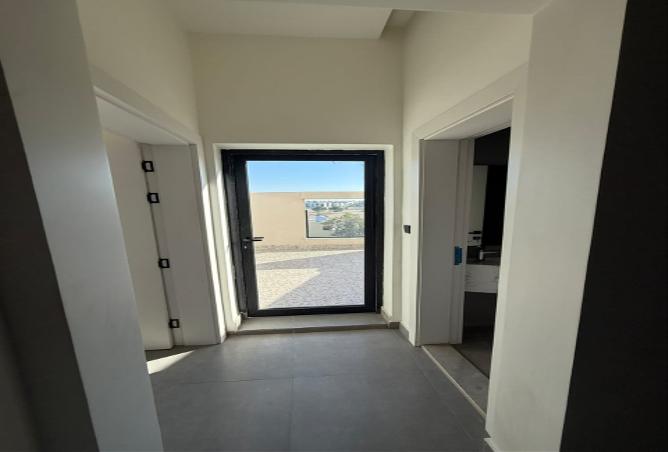 258431 - Property Image 2