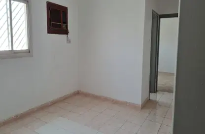 Apartment - 4 Bedrooms - 2 Bathrooms for rent in Al Khalij - Riyadh - Ar Riyadh