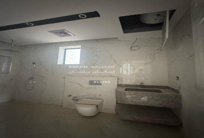 251915 - Property Image 3